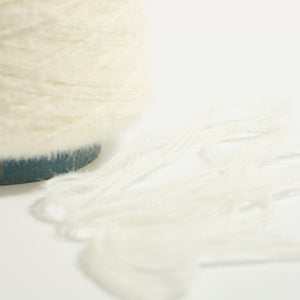 Shaggy yarn - Warm white