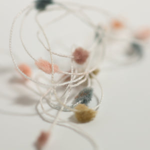 Pom Pom -Botanical-