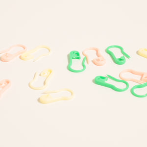 Stitch markers-朝の講堂-