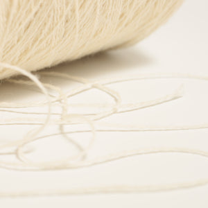 Superwash wool-Snowfield ivory スノーフィールドアイボリー-