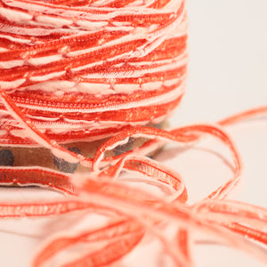 Tape frill yarn -ギフト gift-
